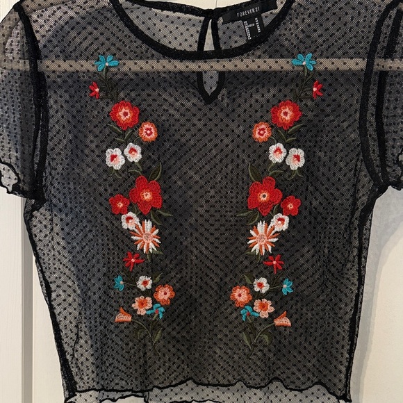 Forever 21 Black Sheer Crop Top with Floral Embroidery - Picture 4 of 6